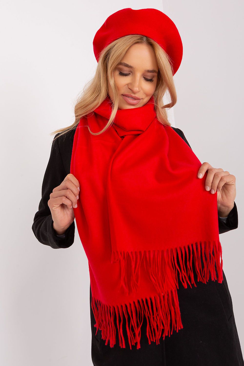  Shawl model 187616 AT 